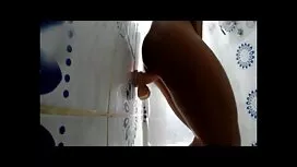 لیسیدن یک بیدمشک آبدار و گوشتی پر از بهترین موهای عرق شده و سیاه روی تختخوابش ، او را با جدیت او را با ابزار عكس كوس سكس اصلی خود ، که هرگز در حال سقوط نیست ، گرفتار می کند