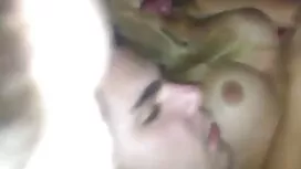 یک زن سکسی خوشحال با اصحاب عضلانی خود انجمن کیر در کس وارد جنگ شدیدی می شود ، در حالی که بدن ندارد ، و این مانع از پیروزی او در جنگجو بی باک نمی شود