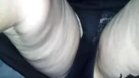 Ass Latina یک انجمنکیر تو کوس دوربین مخفی نصب کرده و توسط مشتری مقعد می شود