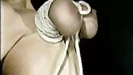 Jasmine DeLeon دختر عاطفی با اشتیاق یک خروس سیاه عكس كس خوشكل می خورد