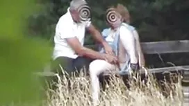 الاغ بلوند با بیدمشک داغ می شود تصاویرسکسی دونفره