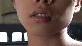 سبزه جوان و شلوغ سوار سرویس متراکم مربی عکس های سکسی کس و کیر خود است